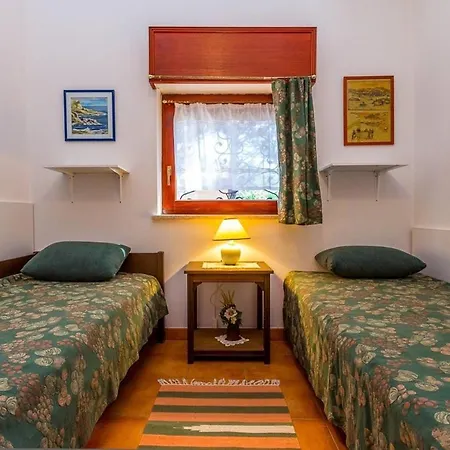Prázdninový dům House Ondina