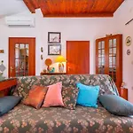 House Ondina *