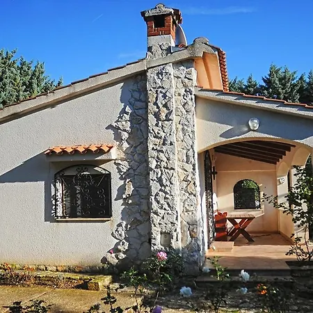 House Ondina Дом отдыха